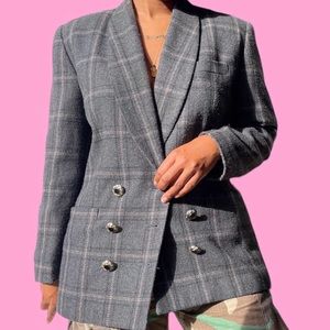 SOLD‼️Vintage Plaid Blazer